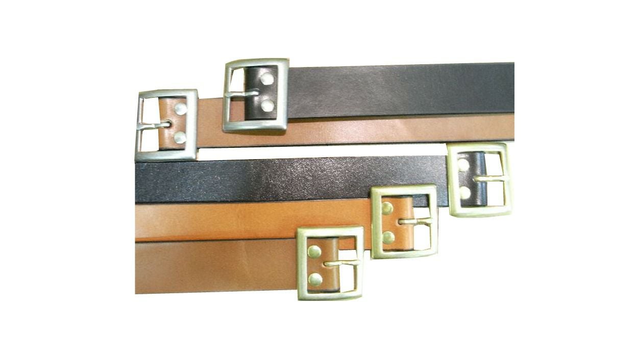 コンチョ付きメディスンバッグ 男女兼用 本革 Horn Works 10 | レザー