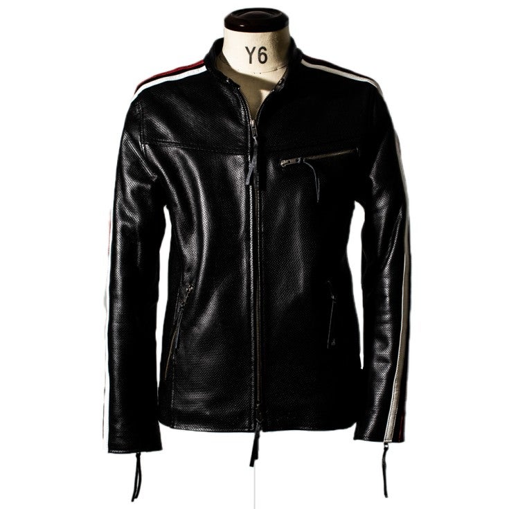 000000000300-15.jpg?size=l&w=