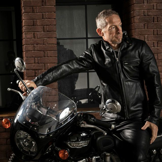 000000004935-11.jpg?size=l&w=