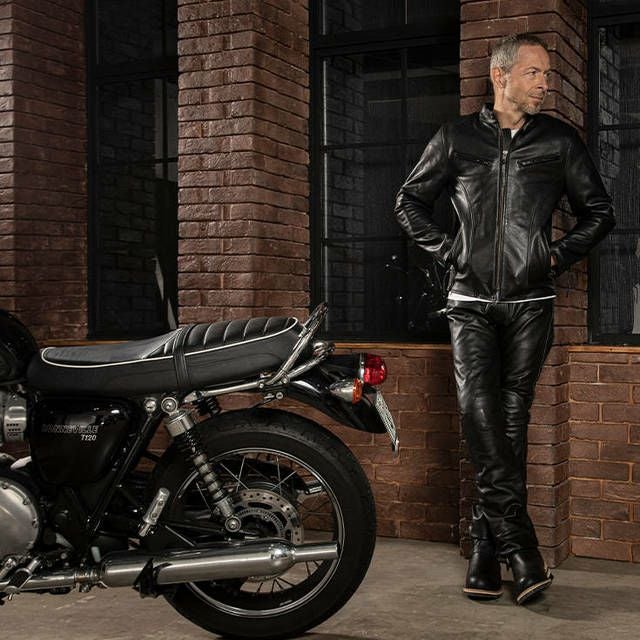 000000004936-11.jpg?size=l&w=